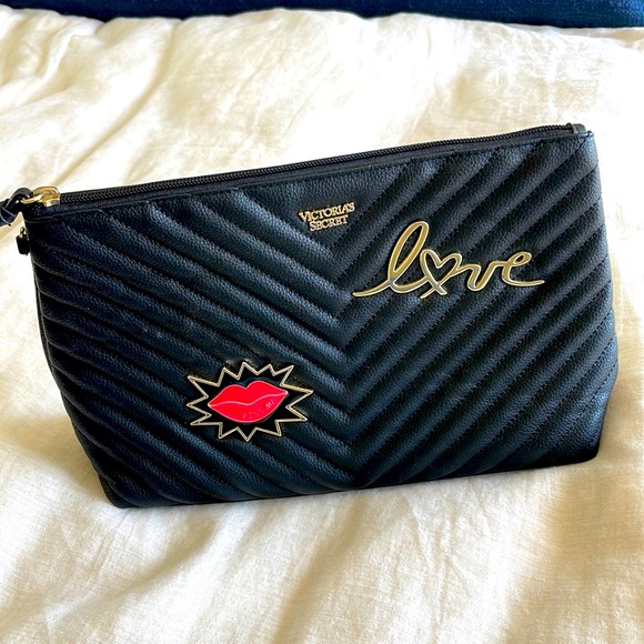 Victoria’s Secret Large Makeup Bag - Picture 2 of 6